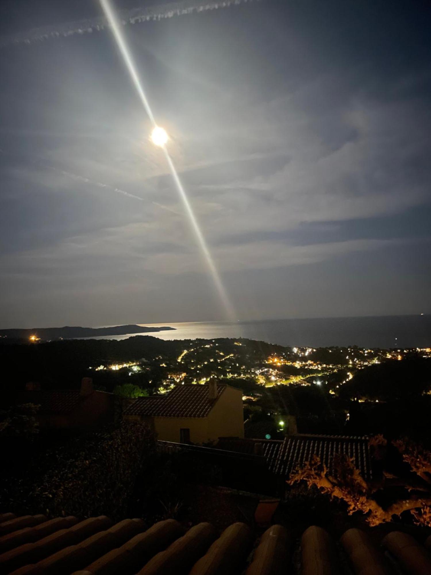 La Villa Cavalaire エクステリア 写真